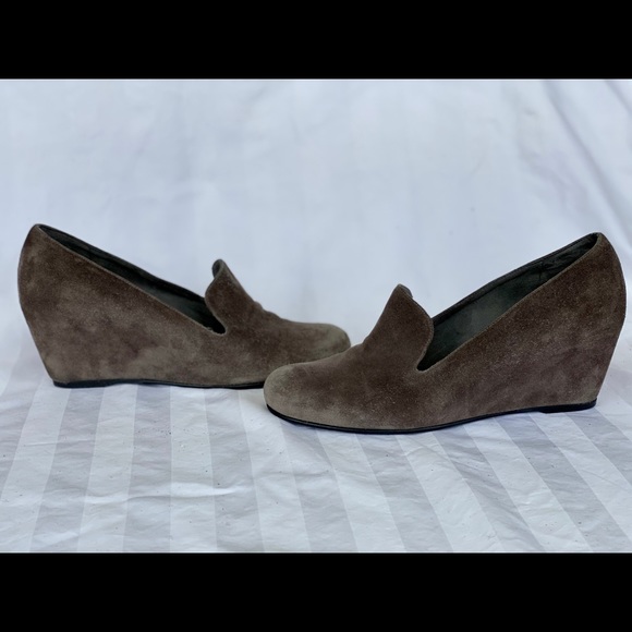 Stuart Weizmann gray suede Arise wedges Sz. 6.5 M - Picture 3 of 9